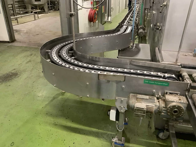 Gringhuis/bakker lopende band 55 meter met decostraat - afbeelding 16 van  21