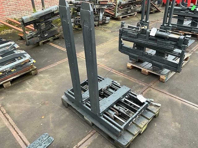 Griptech ree2/css 15 shift2end vorkversteller met schuifvorken - afbeelding 1 van  5