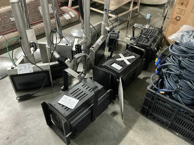 Griven gr0221 spot showverlichting (3x) - afbeelding 1 van  4