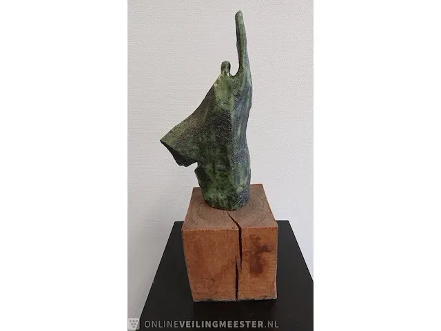 Groen bronzen "engel" - afbeelding 3 van  4