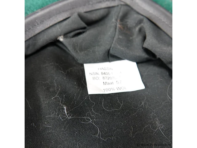 Groene baret - afbeelding 5 van  5