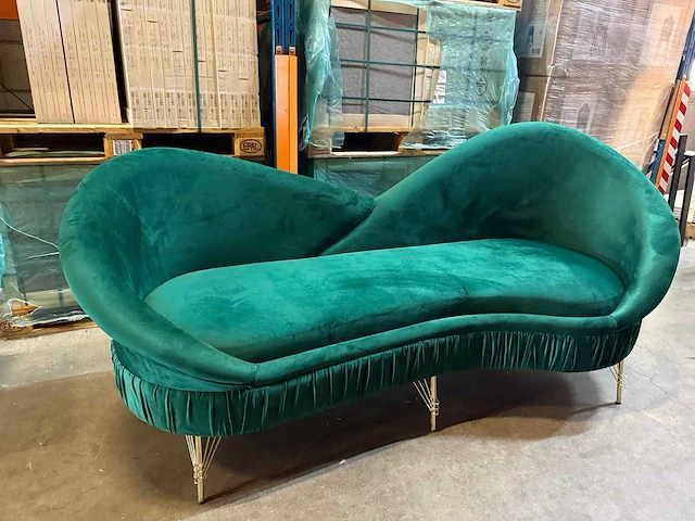 Groene hartvormige bank 210 cm - afbeelding 1 van  4