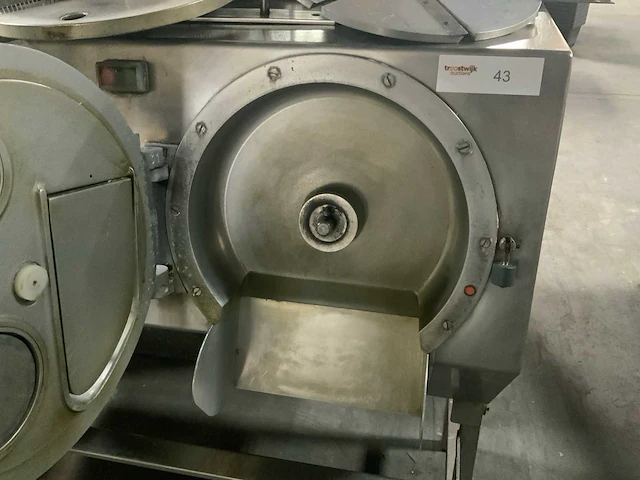 Groente & fruit snijmachine - afbeelding 15 van  18