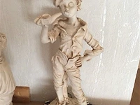 Groep beeldjes - afbeelding 4 van  4