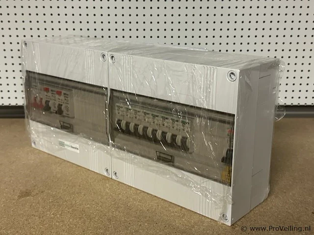 Groepenkast ac 400 v 63 a 17 ka - afbeelding 1 van  3