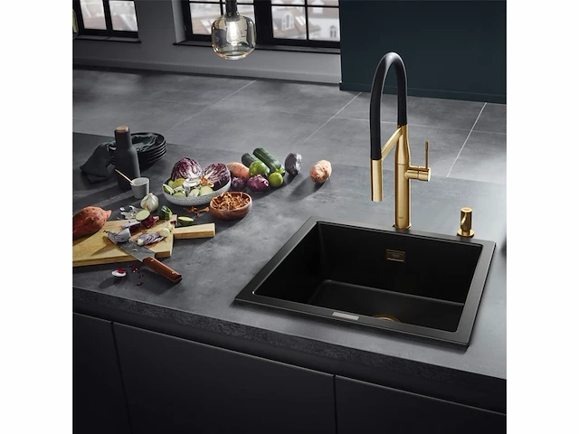 Grohe cosmopolitan zeepdispenser brushed cool sunrise mat goud 500 ml - afbeelding 3 van  3