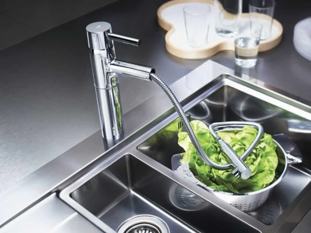 Grohe essence keukenmengkraan met uittrekbare perlator - afbeelding 1 van  8