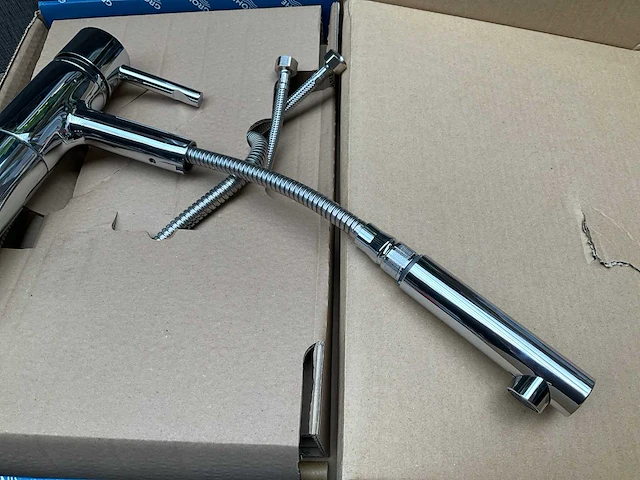 Grohe essence keukenmengkraan met uittrekbare perlator - afbeelding 5 van  8