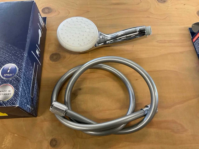 Grohe euphoria hooffdouche mat met slang - afbeelding 2 van  3