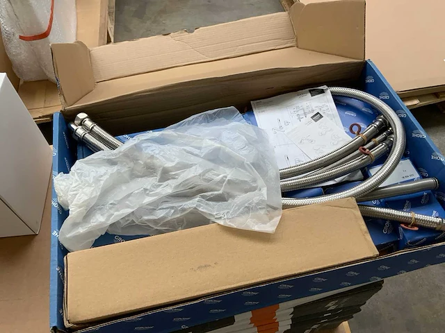 Grohe lineare new super steel badrand combinatie - afbeelding 4 van  4