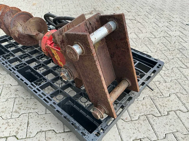 Grondboor 250mm hydraulisch aangedreven grondboor - afbeelding 4 van  12