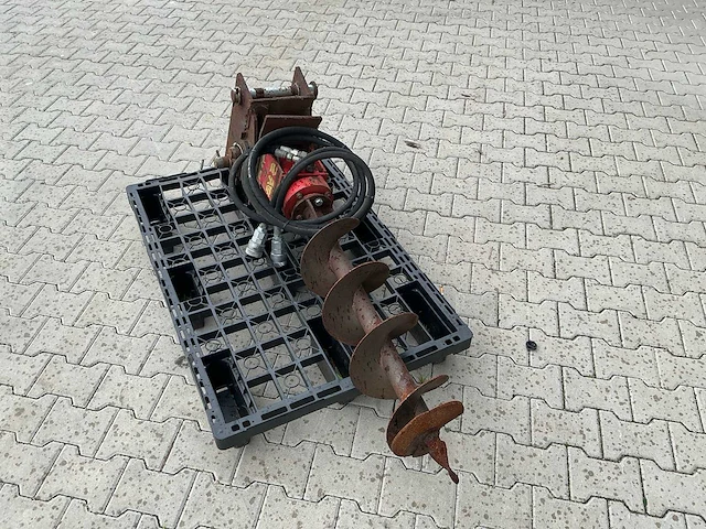 Grondboor 250mm hydraulisch aangedreven grondboor - afbeelding 1 van  12