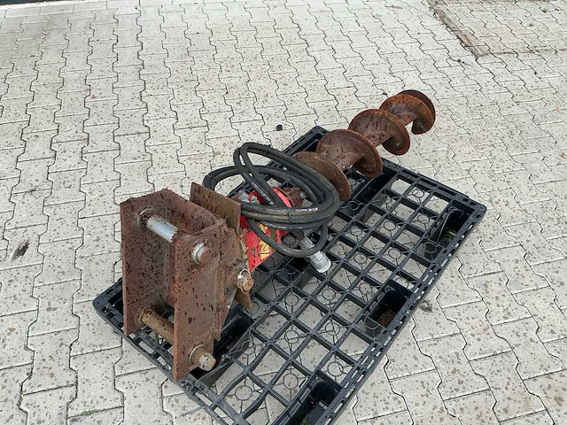 Grondboor 250mm hydraulisch aangedreven grondboor - afbeelding 7 van  12