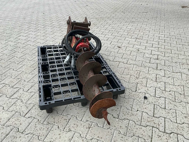 Grondboor 250mm hydraulisch aangedreven grondboor - afbeelding 8 van  12
