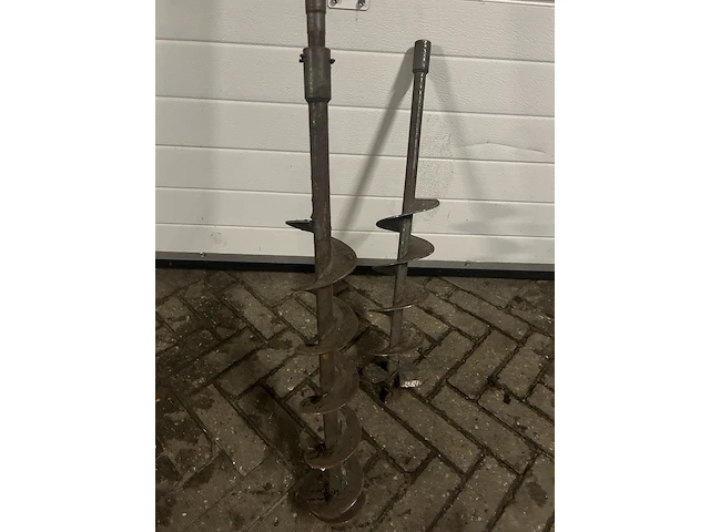 Grondboor stihl, bt 106c, oranje - afbeelding 2 van  9