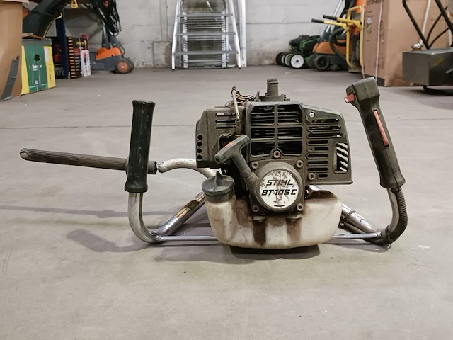 Grondboor stihl, bt 106c, oranje - afbeelding 7 van  9