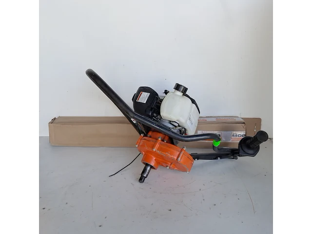 Grondboormachine 1-persoons - benzine general equipment, m240h, bouwjaar 2018 - afbeelding 1 van  8