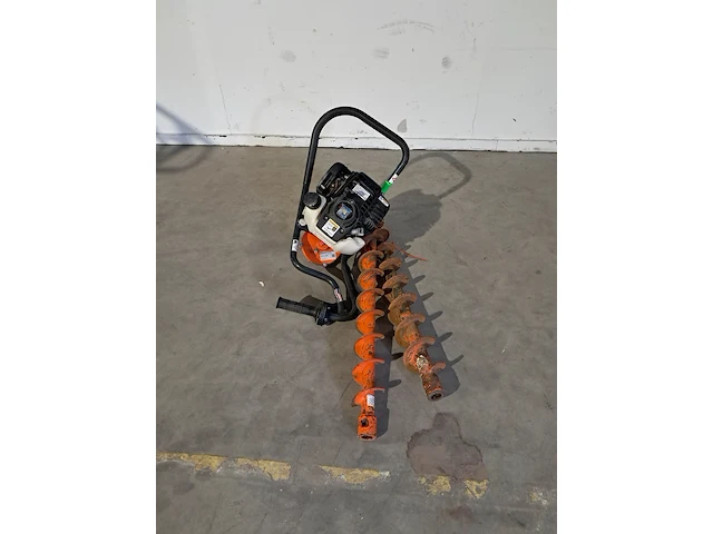 Grondboormachine 1-persoons - benzine general equipment, m240h, bouwjaar 2019 - afbeelding 1 van  8