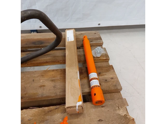 Grondboormachine 1-persoons - benzine general equipment, m240h, bouwjaar 2019 - afbeelding 9 van  10