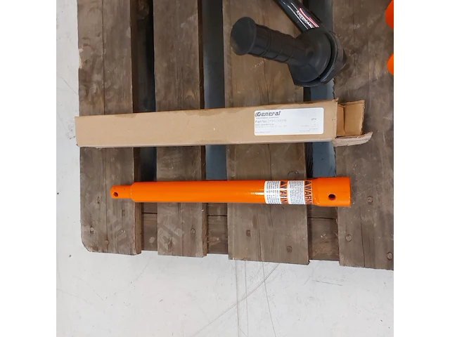 Grondboormachine 1-persoons - benzine general equipment, m240h, bouwjaar 2019 - afbeelding 6 van  9