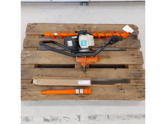 Grondboormachine 1-persoons - benzine general equipment, m240h, bouwjaar 2019 - afbeelding 2 van  9