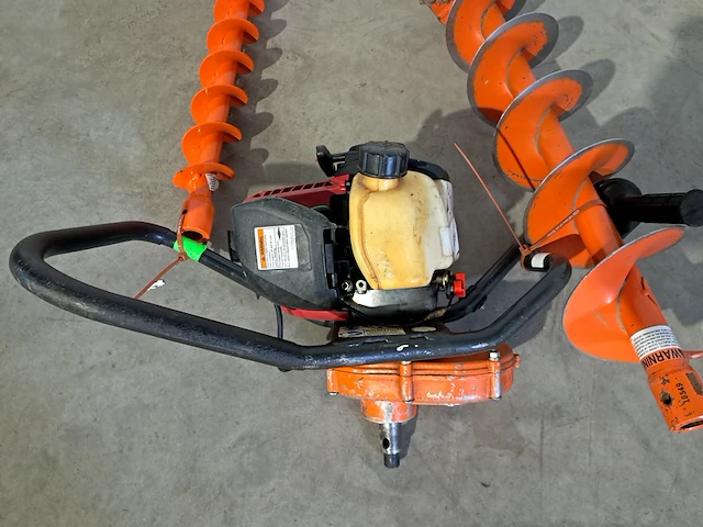 Grondboormachine 1-persoons benzine general equipment, m240, bouwjaar 2016 - afbeelding 2 van  9