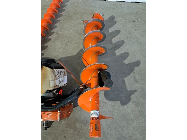 Grondboormachine 1-persoons benzine general equipment, m240, bouwjaar 2016 - afbeelding 4 van  9