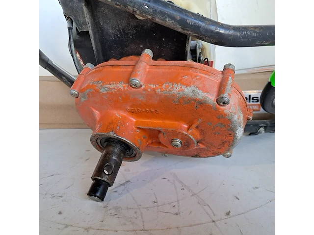 Grondboormachine 1-persoons benzine general equipment, m240, bouwjaar 2016 - afbeelding 3 van  8