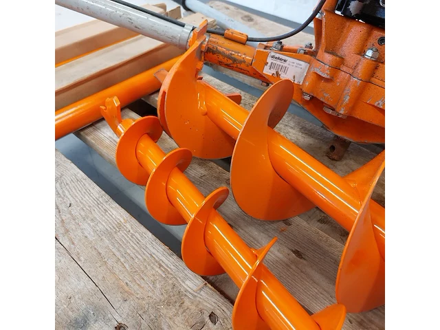 Grondboormachine benzine 2-mans general equipment, m235h, bouwjaar 2015 - afbeelding 10 van  12