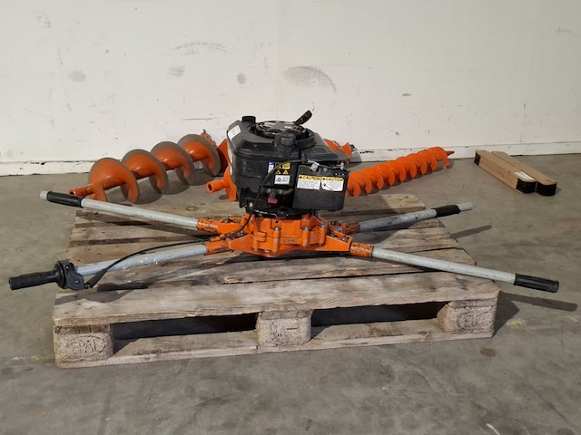 Grondboormachine benzine 2-mans general equipment, m235h, bouwjaar 2017 - afbeelding 1 van  11