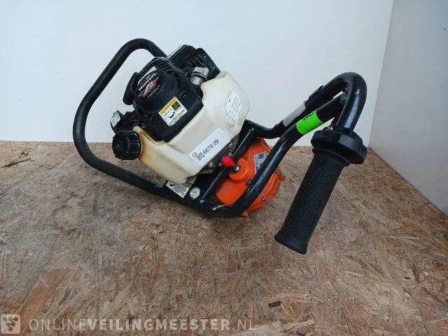 Grondboormachine met 2x boor general equipment, m240h, bouwjaar 2015 - afbeelding 7 van  13