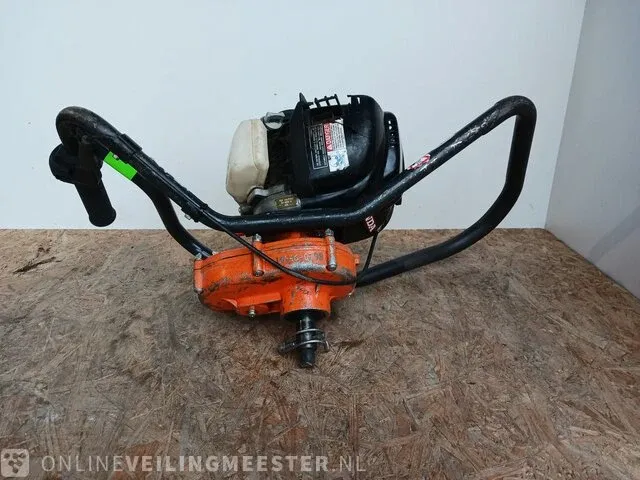Grondboormachine met 2x boor general equipment, m240h, bouwjaar 2015 - afbeelding 8 van  13