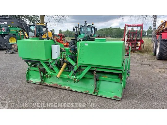 Grondfrees met spijlenrol avr, multivator hd - afbeelding 31 van  32