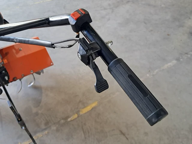 Grondfreesmachine - 5,5pk - benzine benassi, bl6000, bouwjaar 2017 - afbeelding 2 van  12