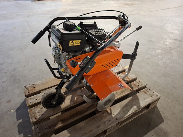 Grondfreesmachine - 5,5pk - benzine benassi, bl6000, bouwjaar 2022 - afbeelding 10 van  12