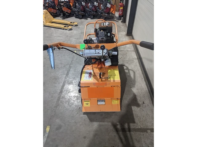 Grondfreesmachine 16pk benzine barreto, e1620b, bouwjaar 2011 - afbeelding 22 van  25