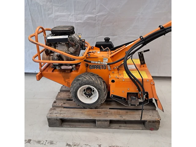 Grondfreesmachine 16pk benzine barreto, e1620b, bouwjaar 2011 - afbeelding 2 van  9