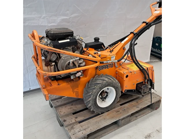 Grondfreesmachine 16pk benzine barreto, e1620b, bouwjaar 2011 - afbeelding 4 van  9