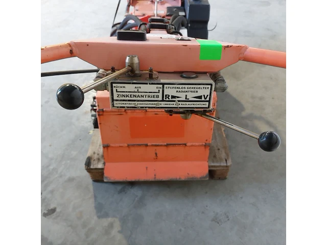 Grondfreesmachine 16pk benzine barreto, e1620b, bouwjaar 2015 - afbeelding 19 van  20