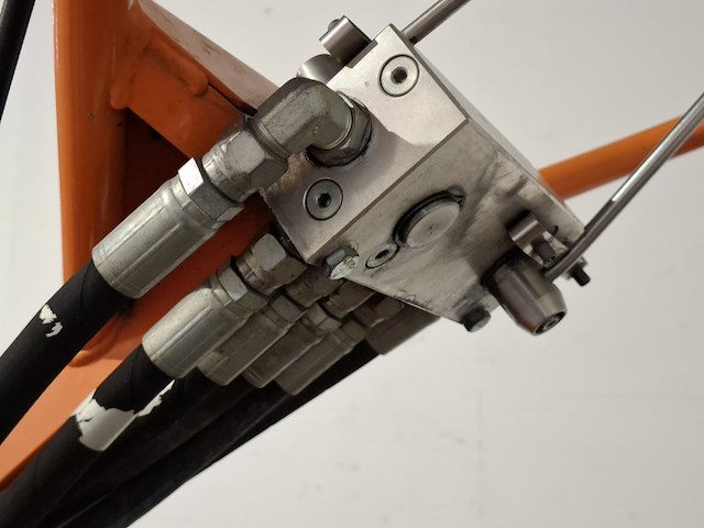 Grondfreesmachine 16pk benzine barreto, e1620b, bouwjaar 2018 - afbeelding 9 van  21