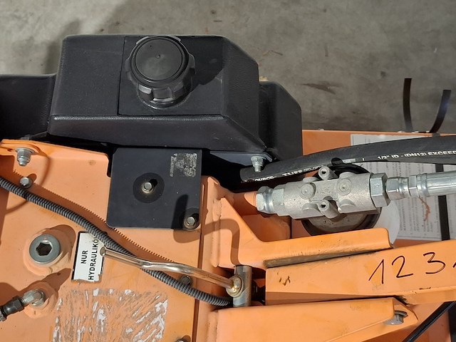 Grondfreesmachine 16pk benzine barreto, e1620b, bouwjaar 2018 - afbeelding 11 van  21