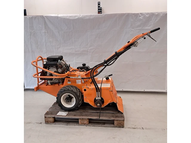 Grondfreesmachine 16pk benzine barreto, e1620b, bouwjaar 2018 - afbeelding 1 van  12