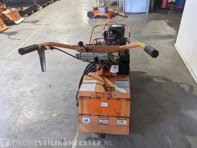 Grondfreesmachine barreto, e1620b, bouwjaar 2012 - afbeelding 13 van  16