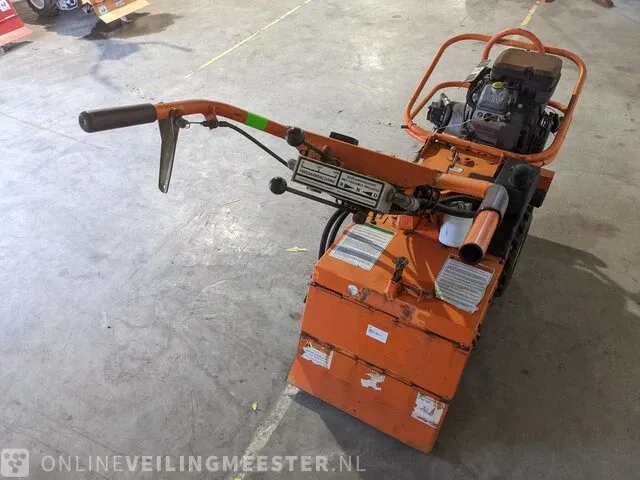Grondfreesmachine barreto, e1620b, bouwjaar 2012 - afbeelding 15 van  18
