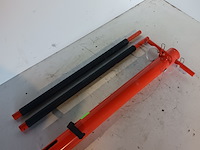 Grondschroefmachine handbediend bouwjaar 2023 - afbeelding 1 van  8