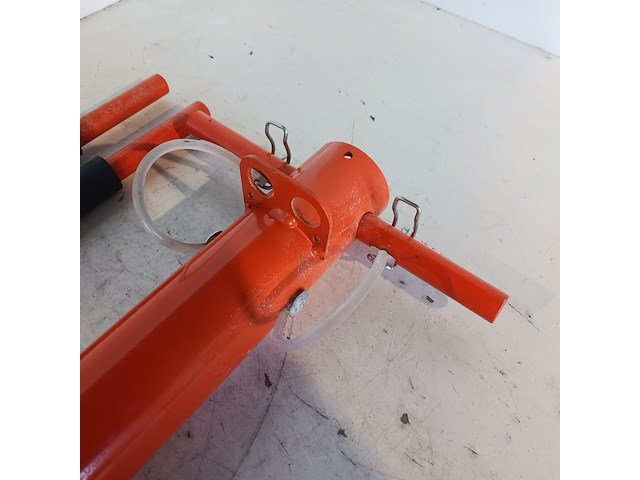 Grondschroefmachine handbediend bouwjaar 2023 - afbeelding 2 van  8