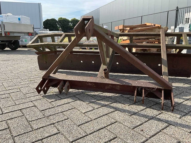 Grondschuif - afbeelding 5 van  6