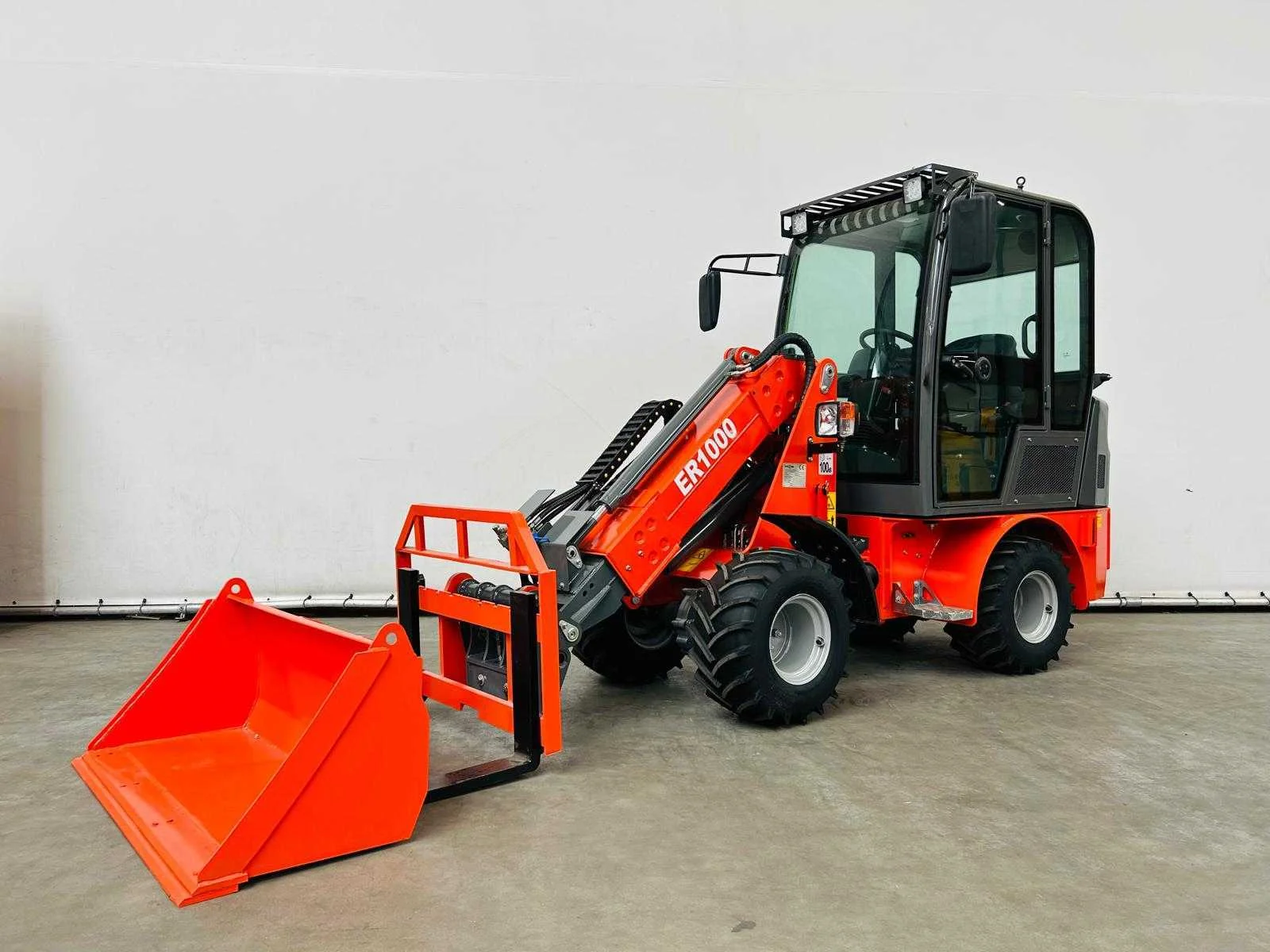 Grondverzetmachines, hoogwerkers, golfkarren, schoonmaakmachines en orderpickers