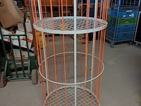 Groot ballen rek ruim 2 meter hoog