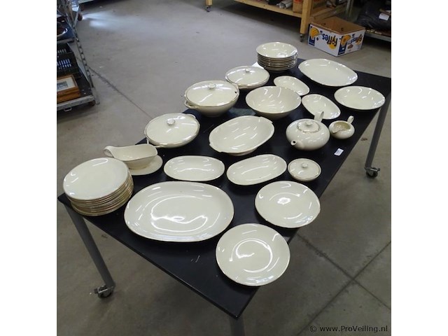 Groot heinrich h&c selb bavaria germany heinrich porseleinen servies - afbeelding 1 van  5